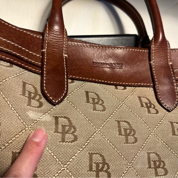 Vintage Dooney & Bourke Signature Bag - Picture 5 of 13